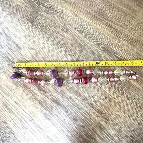 Purple clear and gold tone large beaded statement necklace - Picture 4 of 12